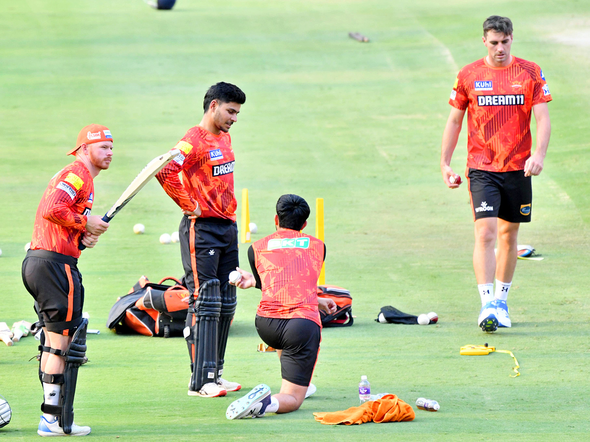 mumbai indians And Sunrisers Hyderabad practice Photos - Sakshi5