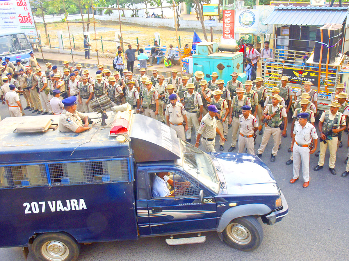 Best Photos of The Day in AP and Telangana Photo Gallery - Sakshi10