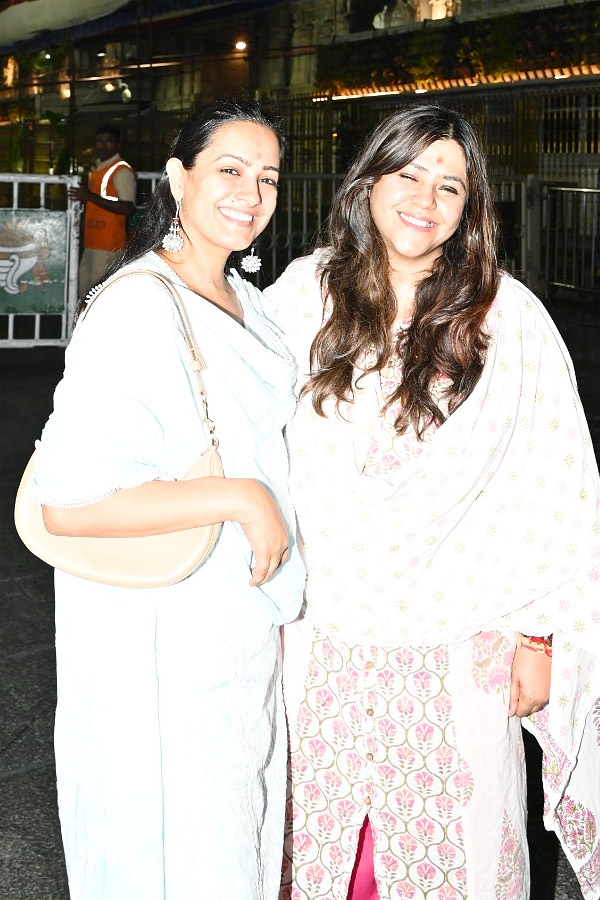 Ekta Kapoor and Actress Anita Hassanandani Visited Tirumala Srivari Temple Photos - Sakshi4