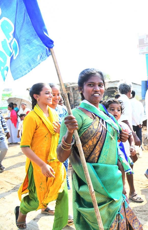 Memantha Siddham Public Meeting at Proddutur Photos - Sakshi11