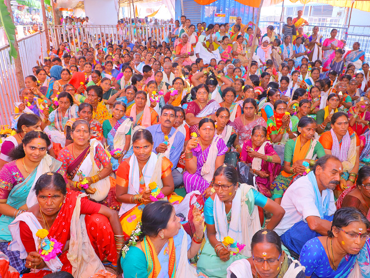 Shiva Kalyanam Mahotsav Celebrations in Raja Rajeshwara Temple At Vemulawada Photos - Sakshi15