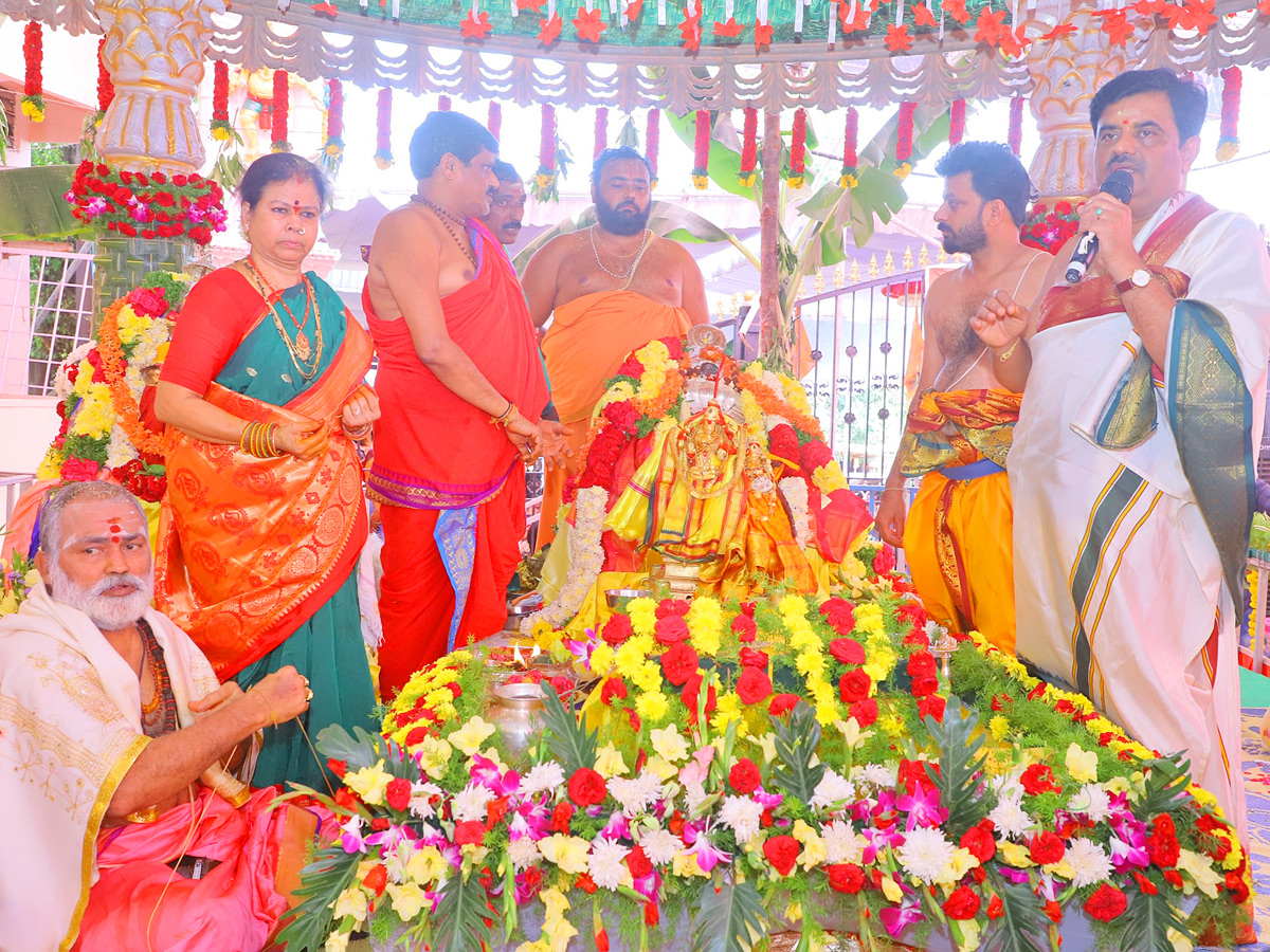 Shiva Kalyanam Mahotsav Celebrations in Raja Rajeshwara Temple At Vemulawada Photos - Sakshi1