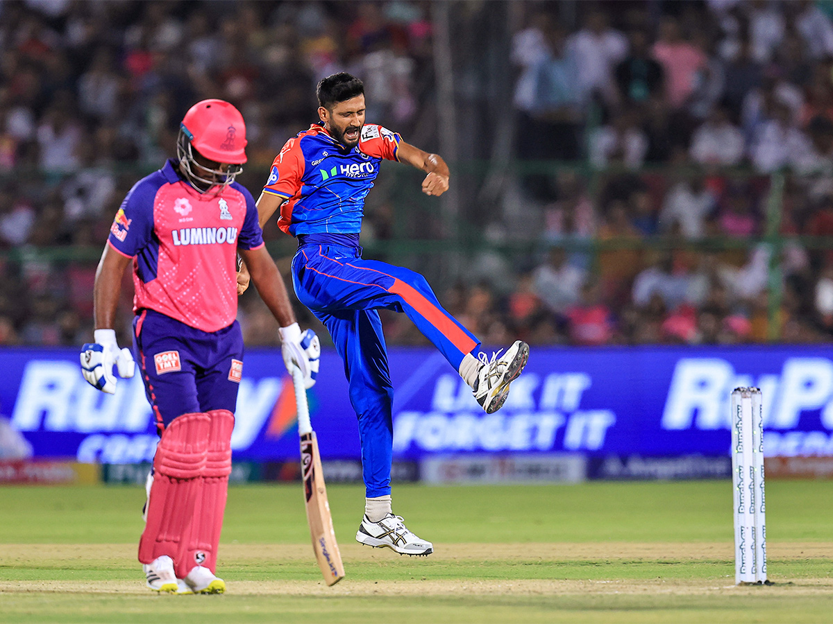 IPL 2024 match between Delhi Capitals and Rajasthan Royals in Jaipur - Sakshi32