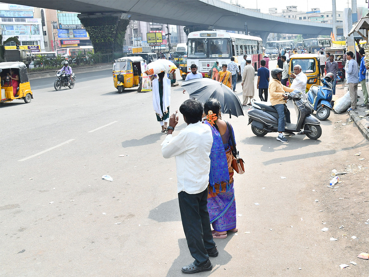 No bus stand in hyderabad - Sakshi11