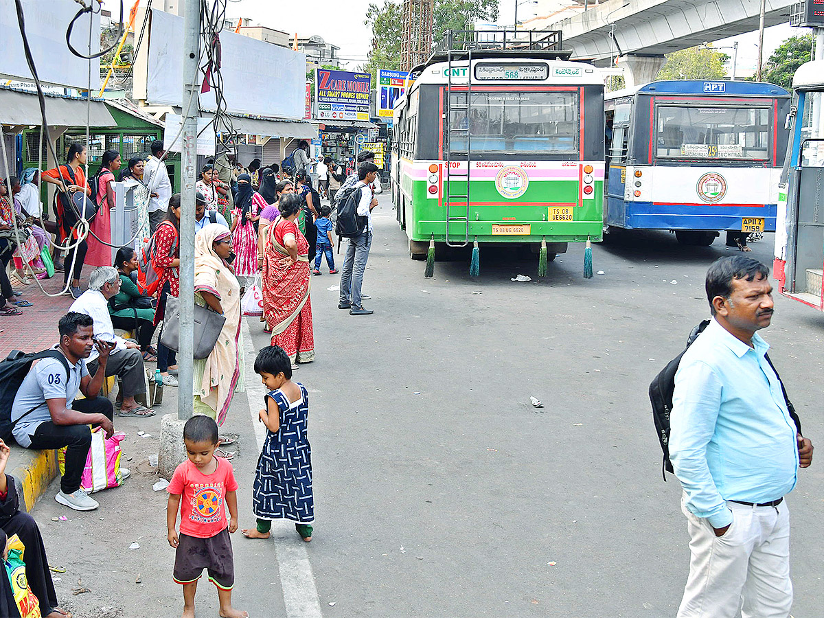 No bus stand in hyderabad - Sakshi17