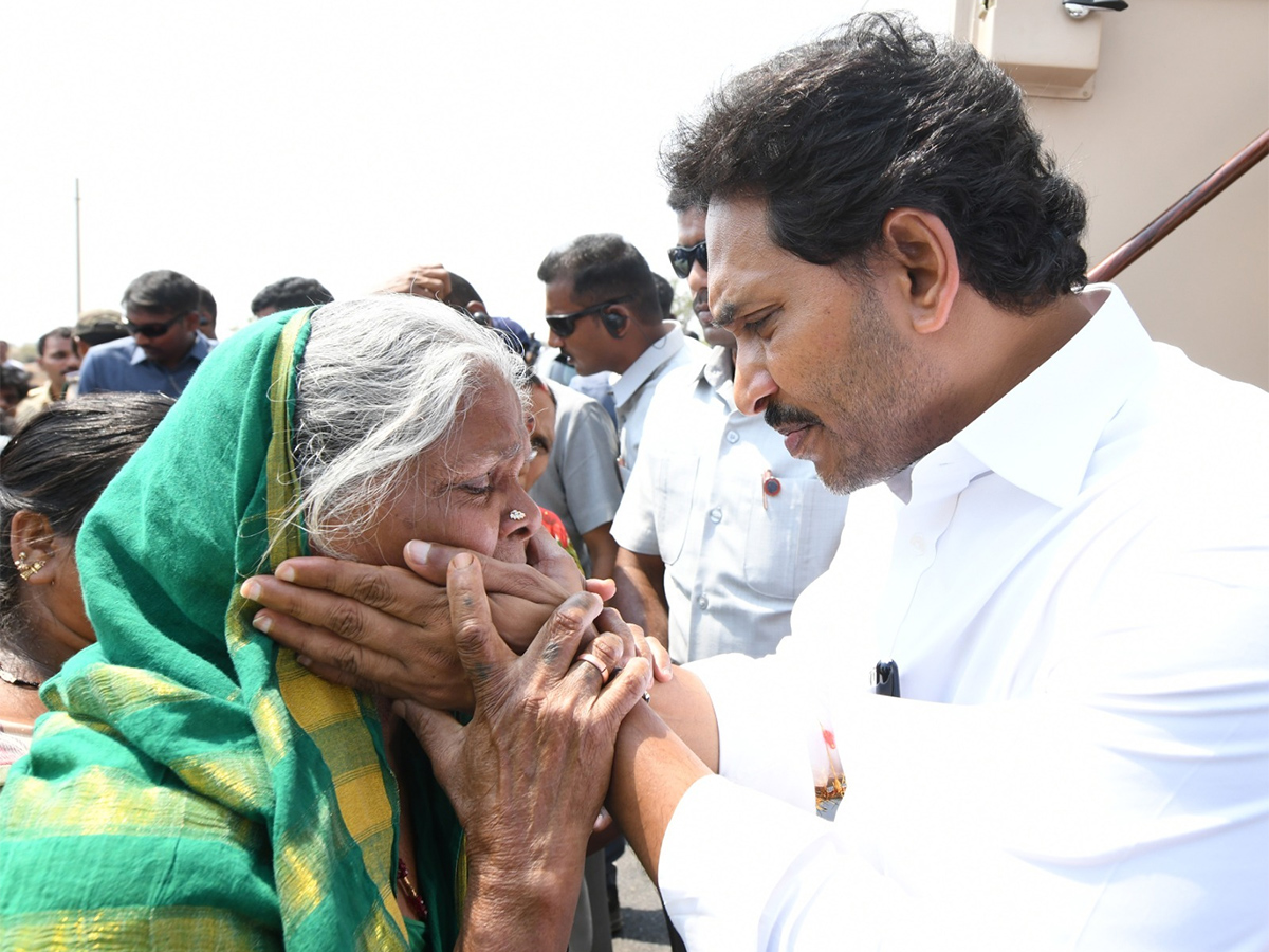 AP CM YS Jagan Memantha Siddham Day4 Photos - Sakshi1