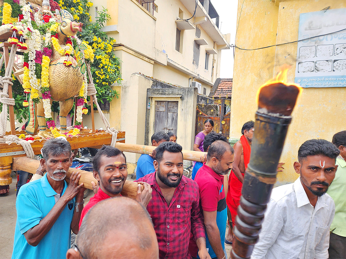 Dharmapuri Sri Lakshmi Narasimha Swamy Brahmotsavam - Sakshi9