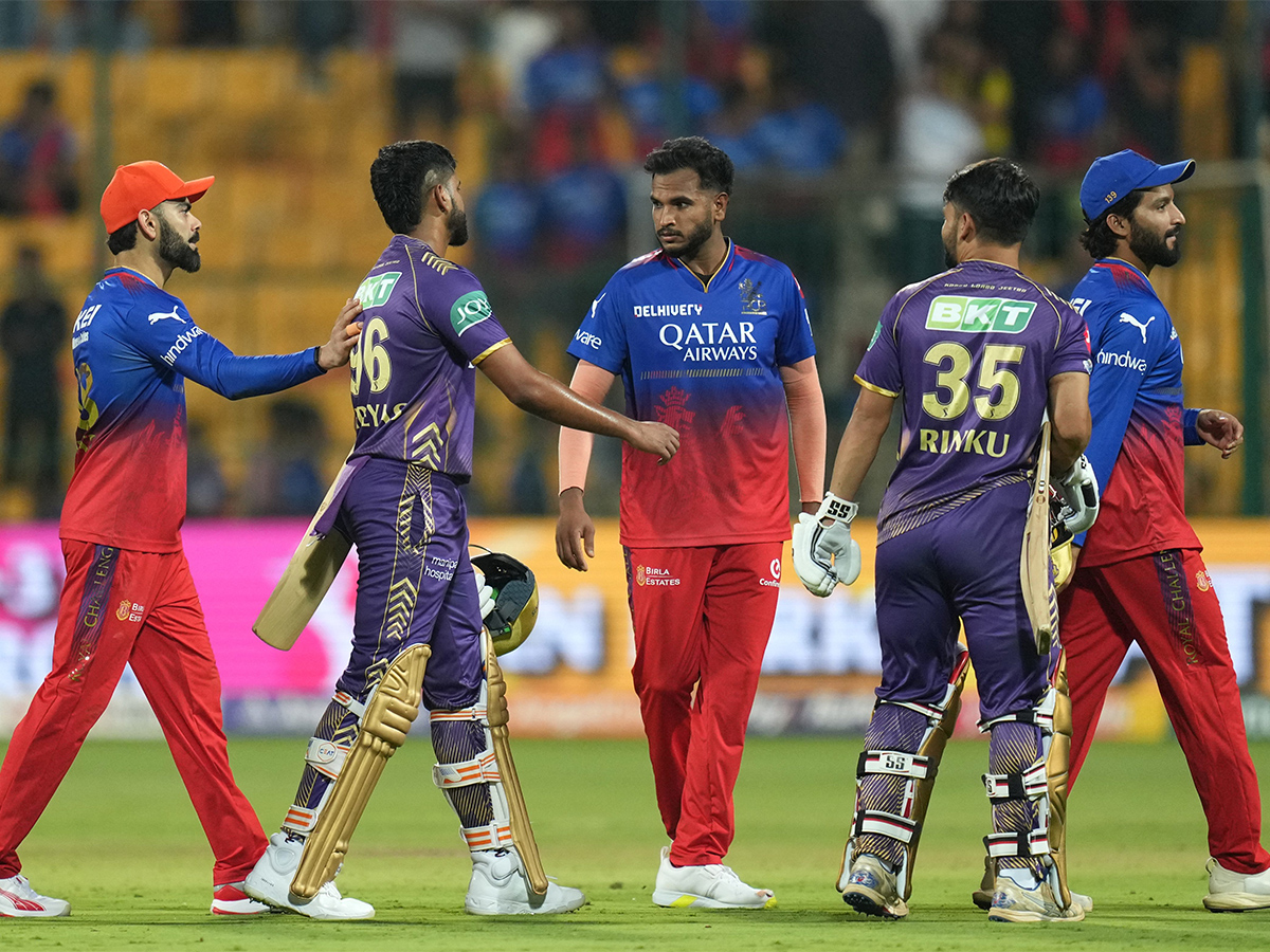 T20 cricket match between Royal Challengers Bengaluru and Kolkata Knight Riders - Sakshi1