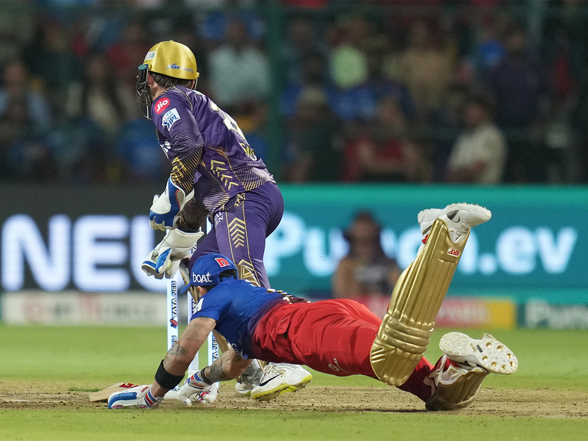 T20 cricket match between Royal Challengers Bengaluru and Kolkata Knight Riders - Sakshi10