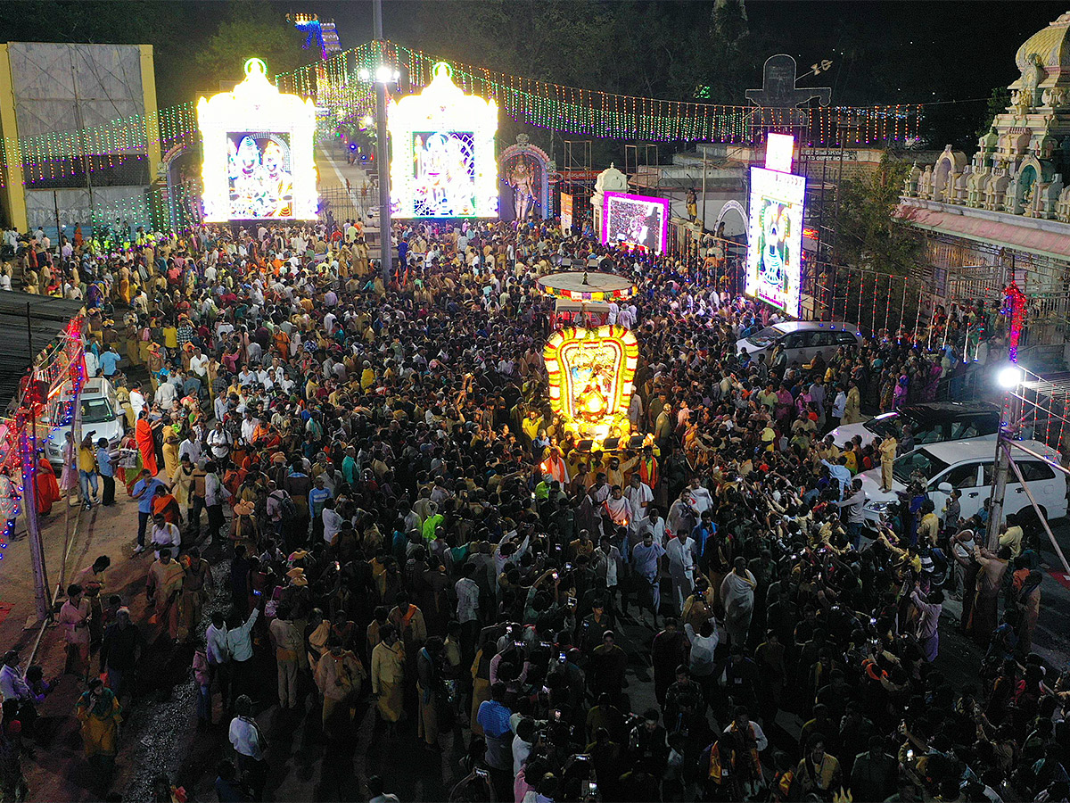 Maha Shivaratri Brahmotsavam at Srisailam Photos - Sakshi15