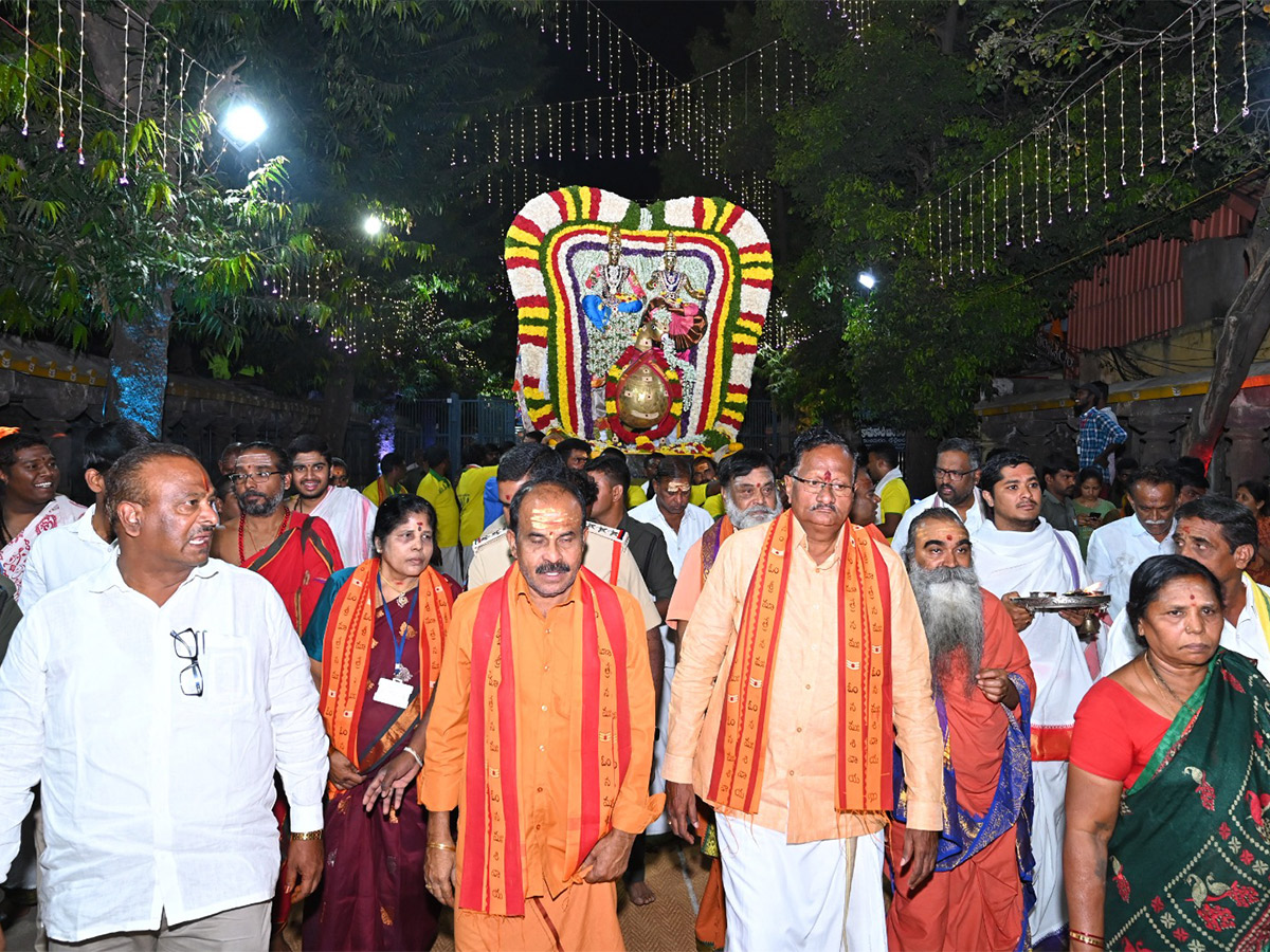 Maha Shivaratri Brahmotsavam at Srisailam Photos - Sakshi37