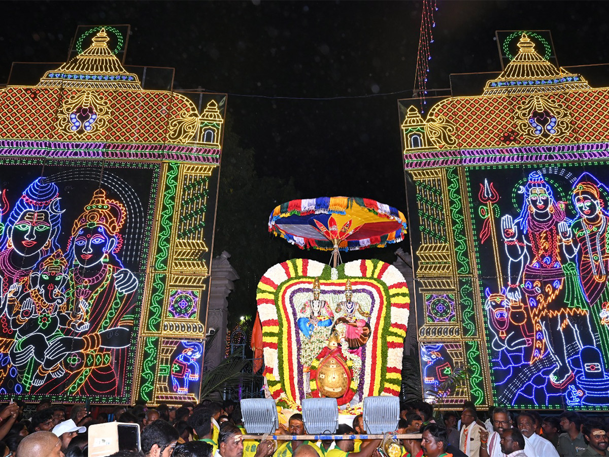 Maha Shivaratri Brahmotsavam at Srisailam Photos - Sakshi4