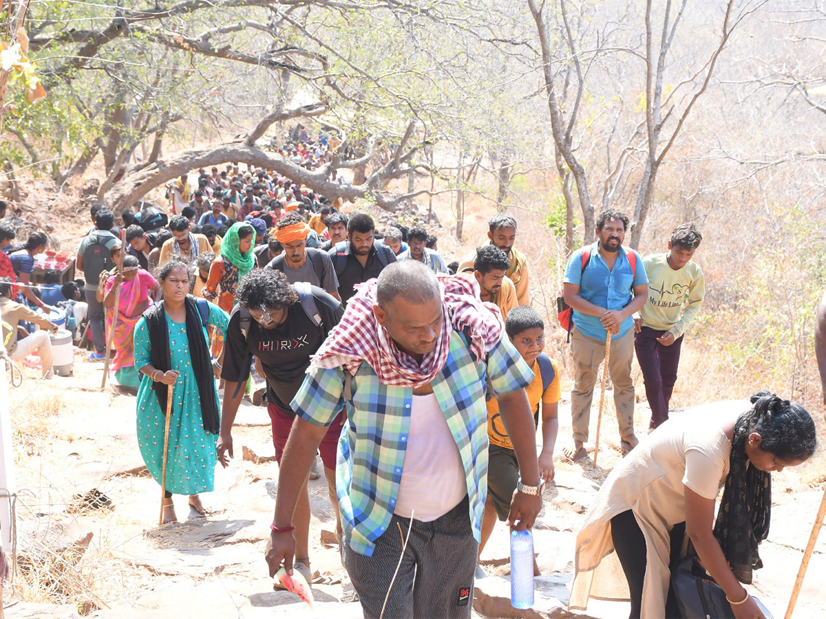 maha shivratri 2024 at srisailam photos - Sakshi4