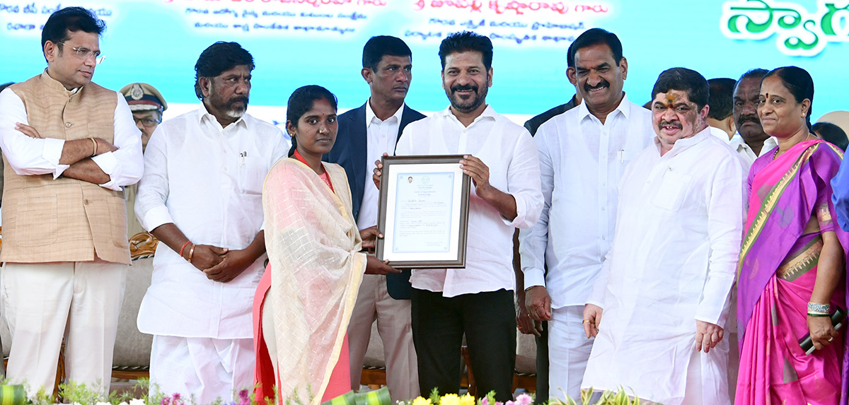 CM Revanth Reddy In LB Stadium Photos - Sakshi9