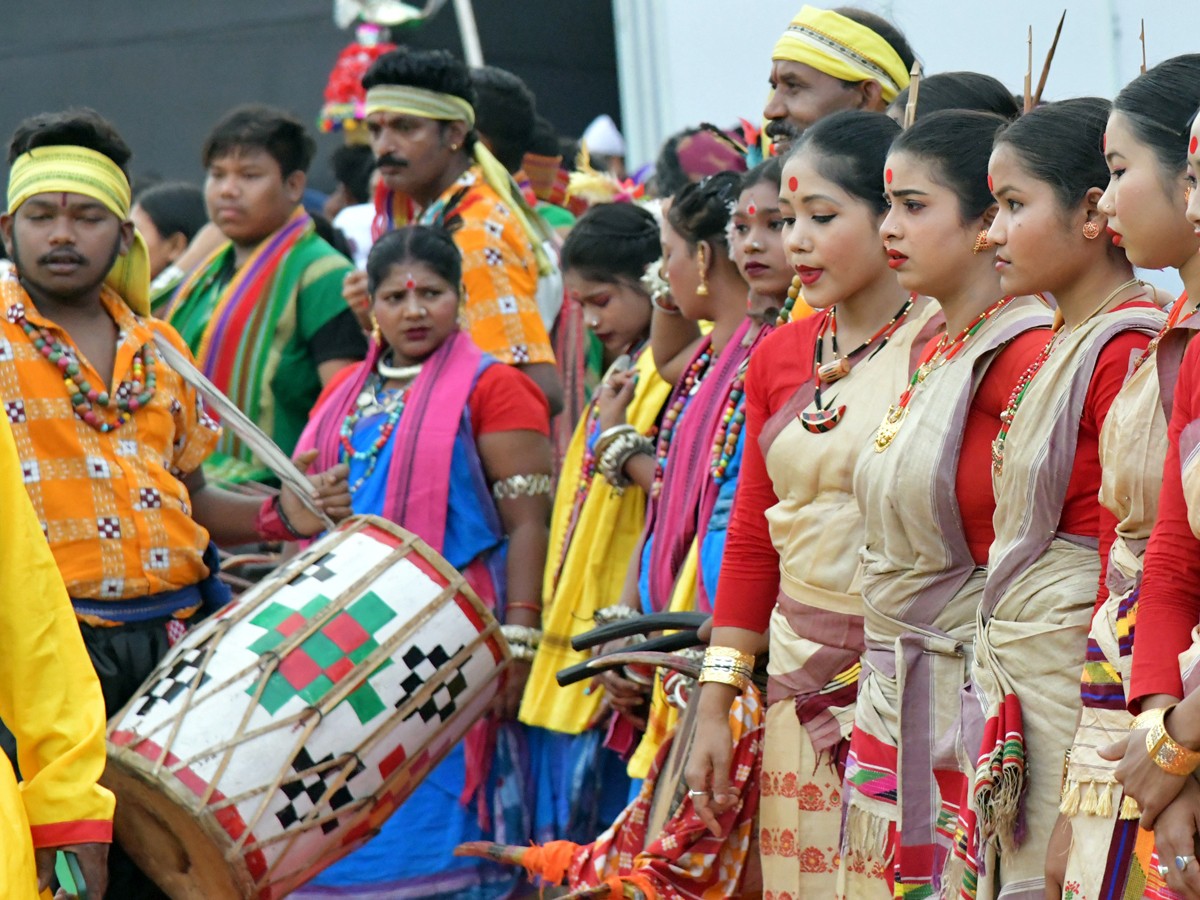 Artistes Wonderful Performances At People's Plaza On The Occasion Of National Culture Festival - Sakshi26