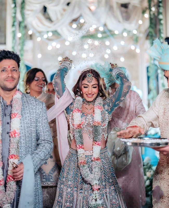 Surbhi Chandna and Karan Sharma share first wedding Pics - Sakshi8