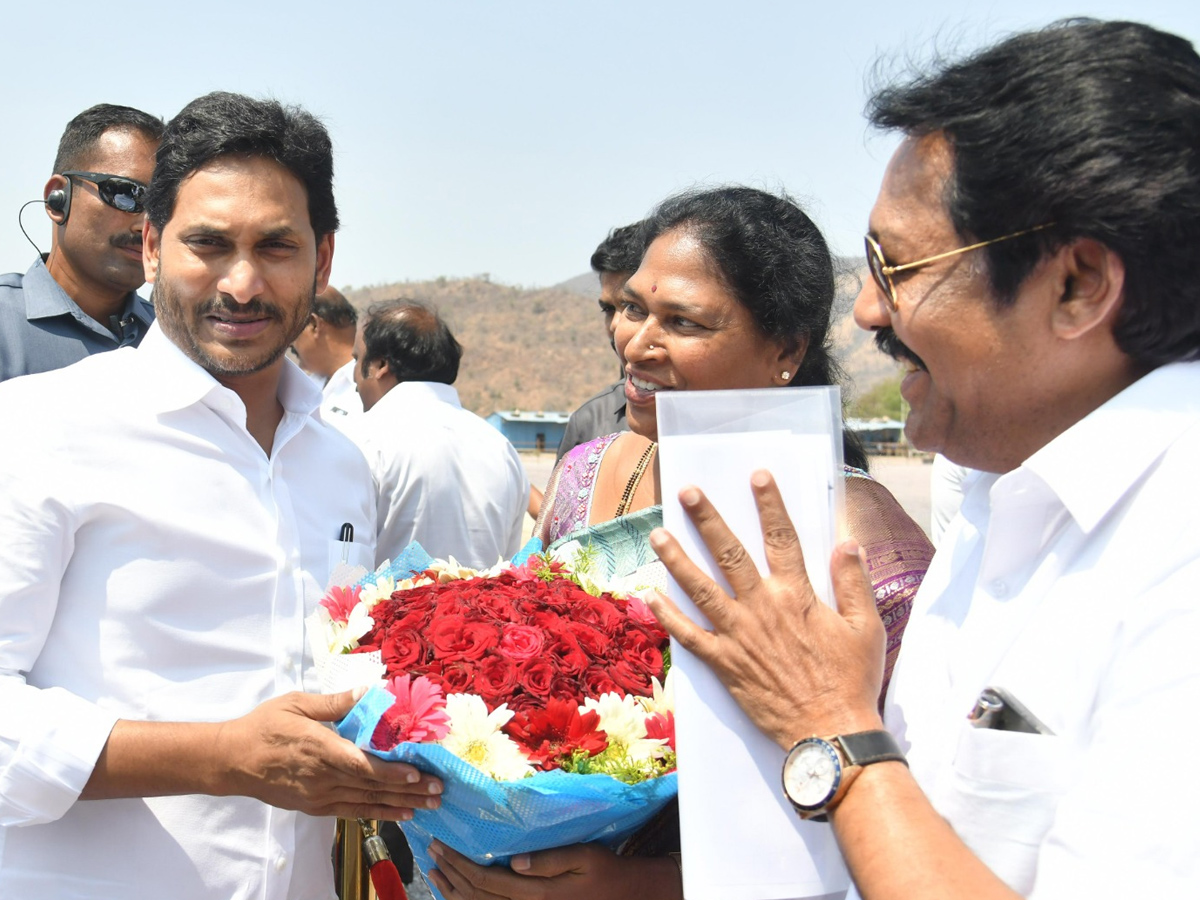 CM YS Jagan Tour In Prakasam District Photos - Sakshi28