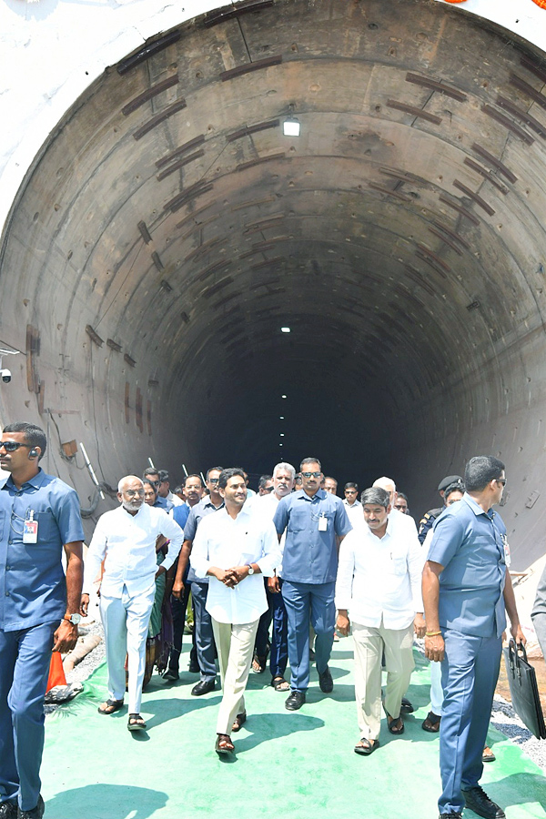 CM YS Jagan Tour In Prakasam District Photos - Sakshi2