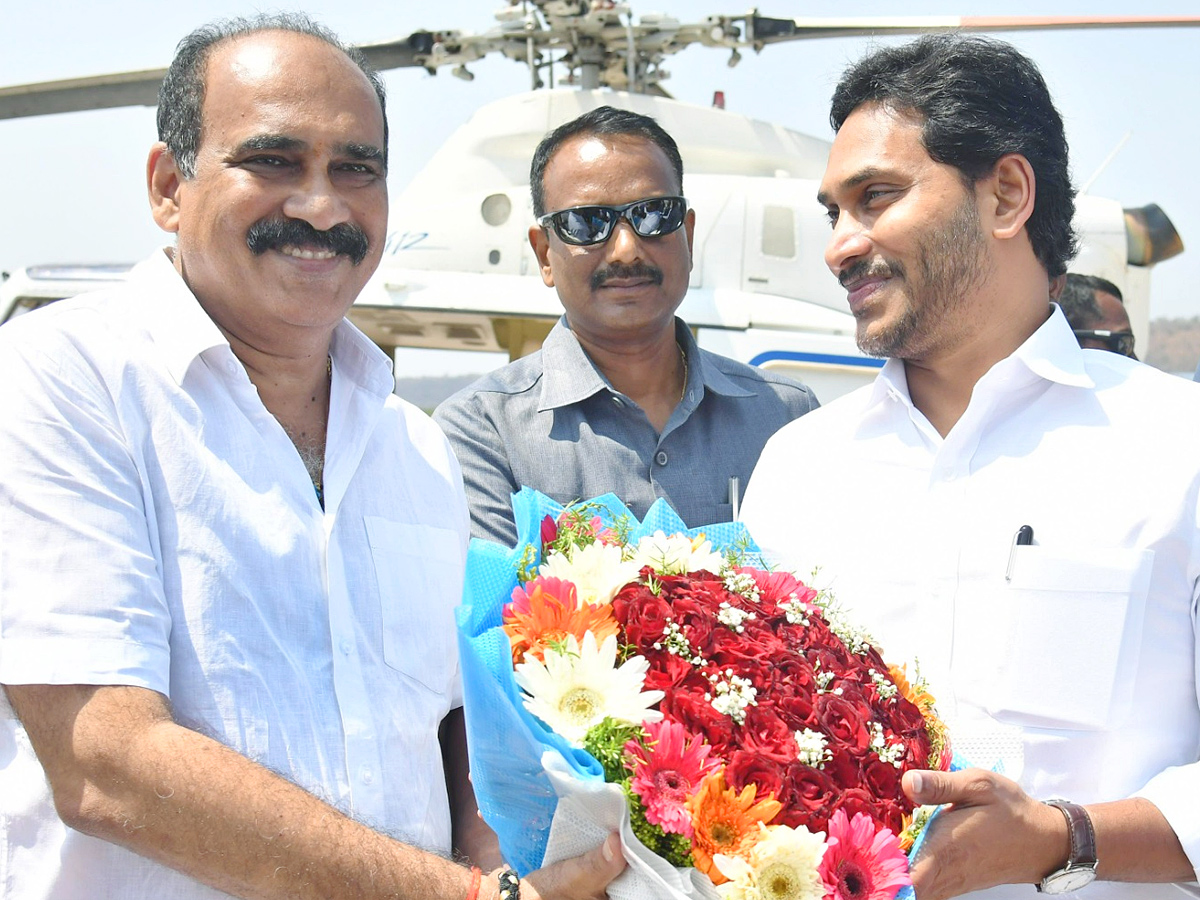 CM YS Jagan Tour In Prakasam District Photos - Sakshi23