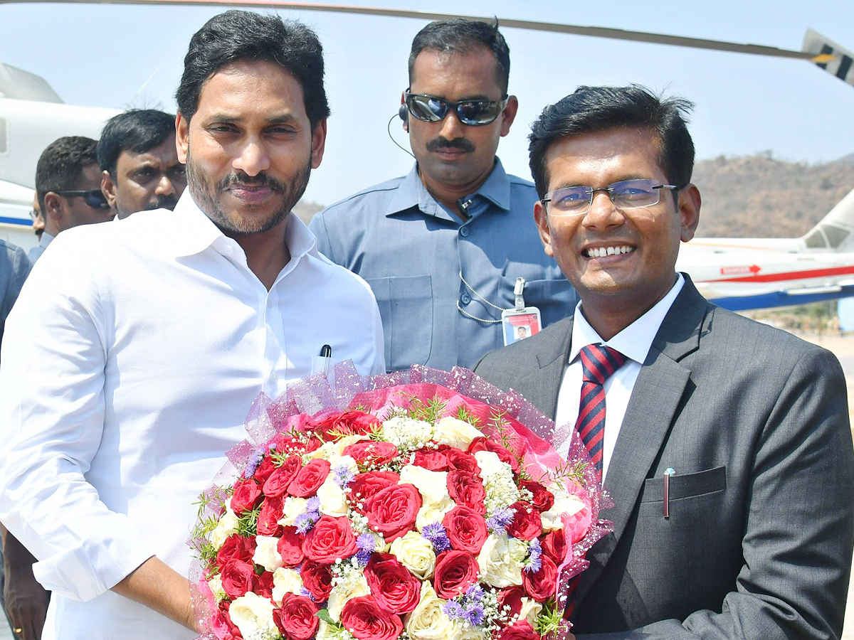 CM YS Jagan Tour In Prakasam District Photos - Sakshi24