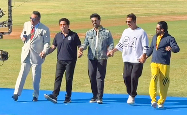 Sachin, Ram Charan, Suriya, Akshay Kumar Highlight Photos In Inaugural Function Of ISPL T10 Photos - Sakshi11