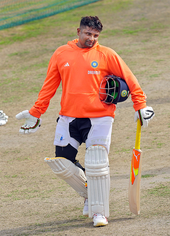 Test cricket match between India and England - Sakshi19