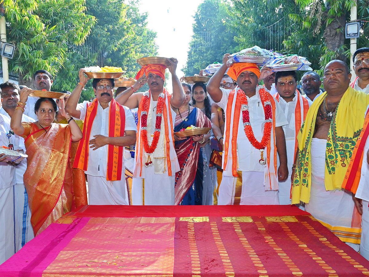 mahashivratri 2024 at srisailam photos - Sakshi30