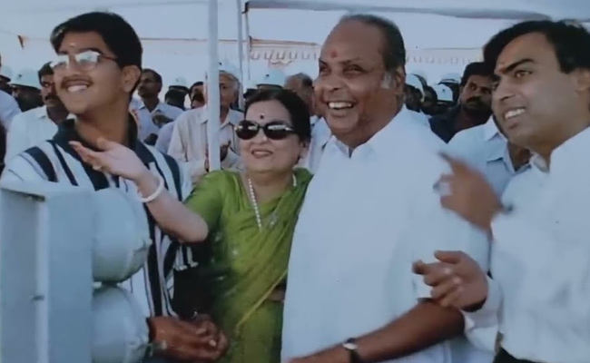 Interesting Facts About Dhirubhai Ambani Photos - Sakshi15