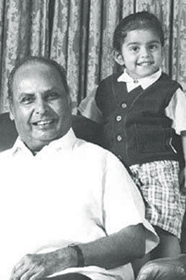 Interesting Facts About Dhirubhai Ambani Photos - Sakshi21