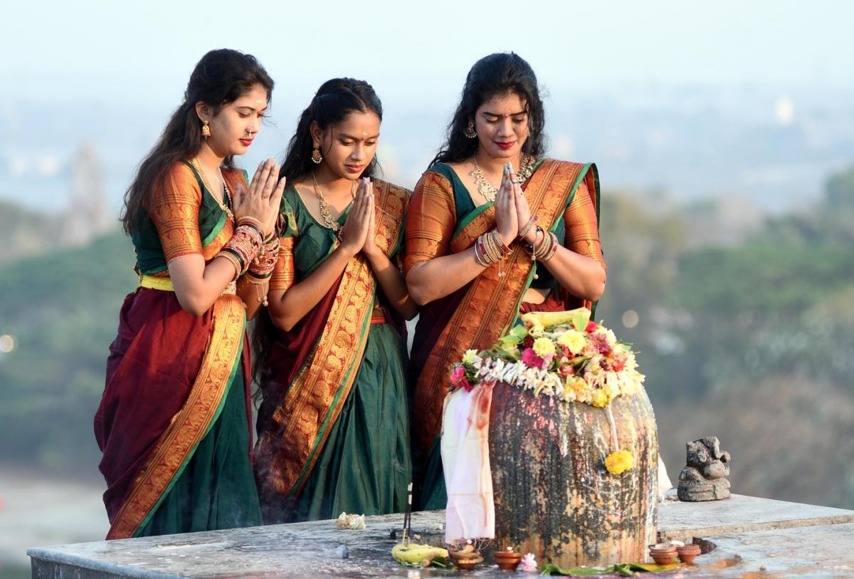 Maha Shivratri Celebrations 2024 At Keesaragutta Temple Photos - Sakshi1