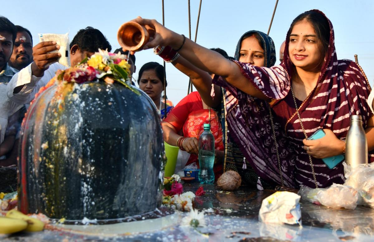 Maha Shivratri Celebrations 2024 At Keesaragutta Temple Photos - Sakshi27