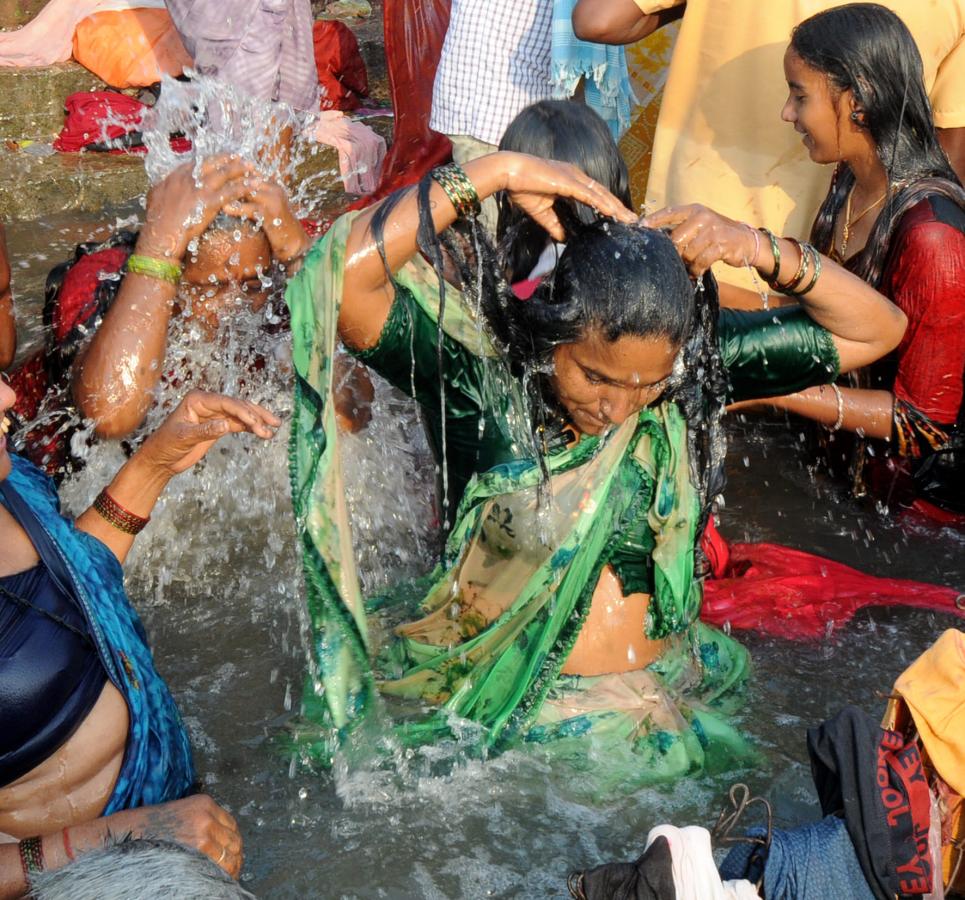 Maha Shivratri 2024: Huge Devotees in Srisailam Photos - Sakshi49