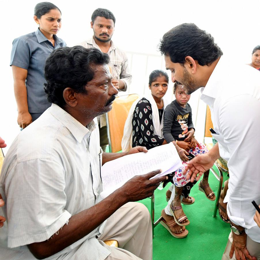 CM YS Jagan Helped The Sick Victims At Anakapalle - Sakshi13