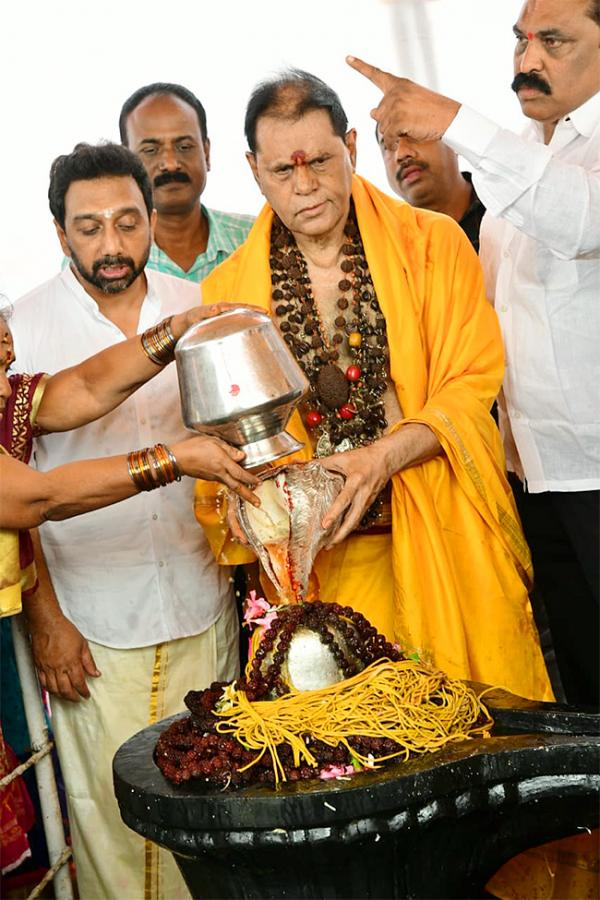 Maha Shivaratri Celebrations at Vizag RK Beach by T Subbarami Reddy - Sakshi10