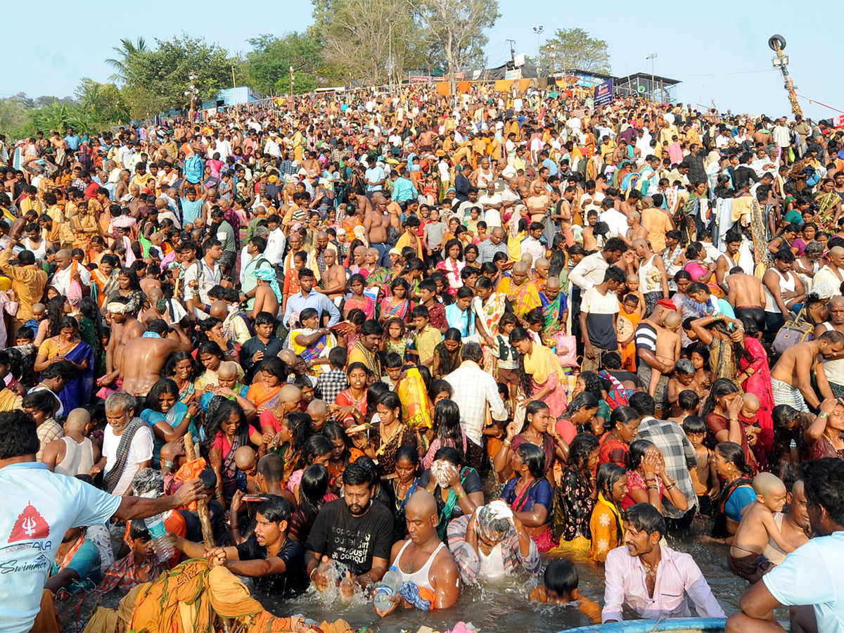 maha shivratri 2024 at srisailam photos - Sakshi1