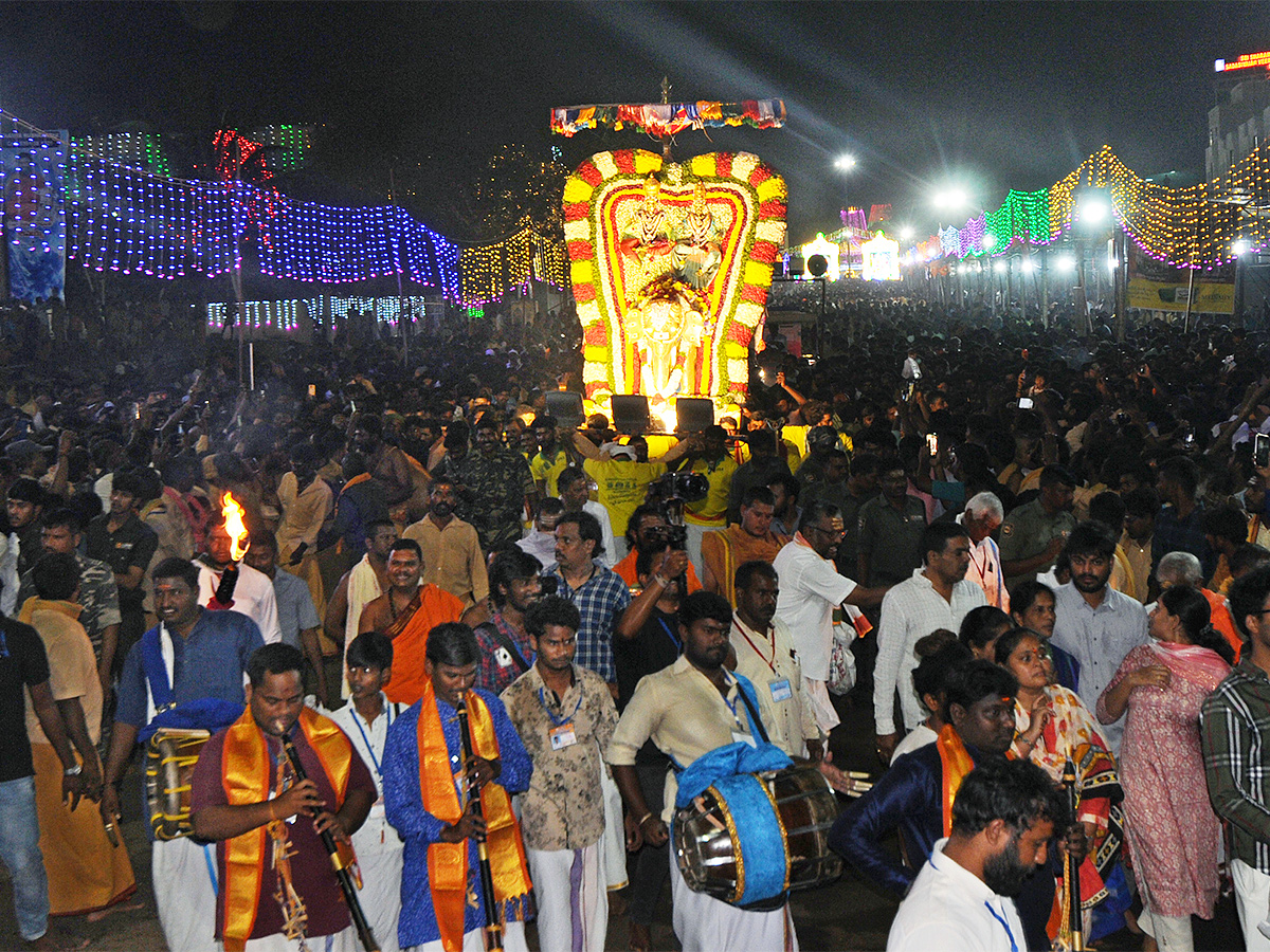 maha shivratri 2024 at srisailam photos - Sakshi4