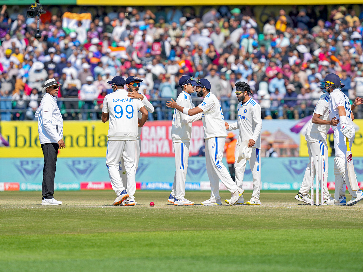 India beat England by innings and 64 runs in Dharamshala Photos - Sakshi15