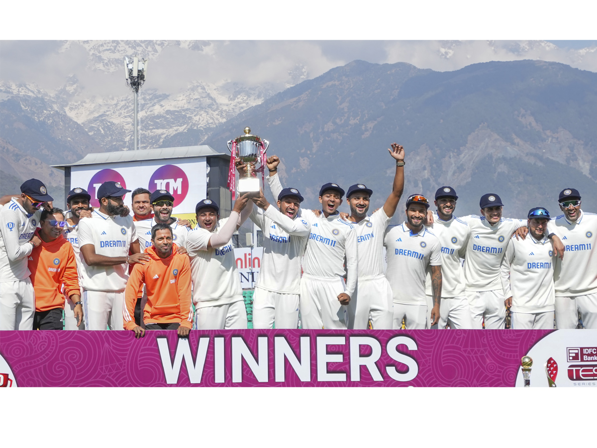 India beat England by innings and 64 runs in Dharamshala Photos - Sakshi1