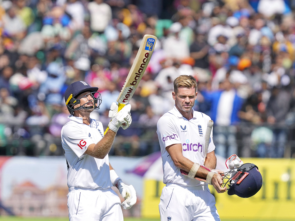 India beat England by innings and 64 runs in Dharamshala Photos - Sakshi7