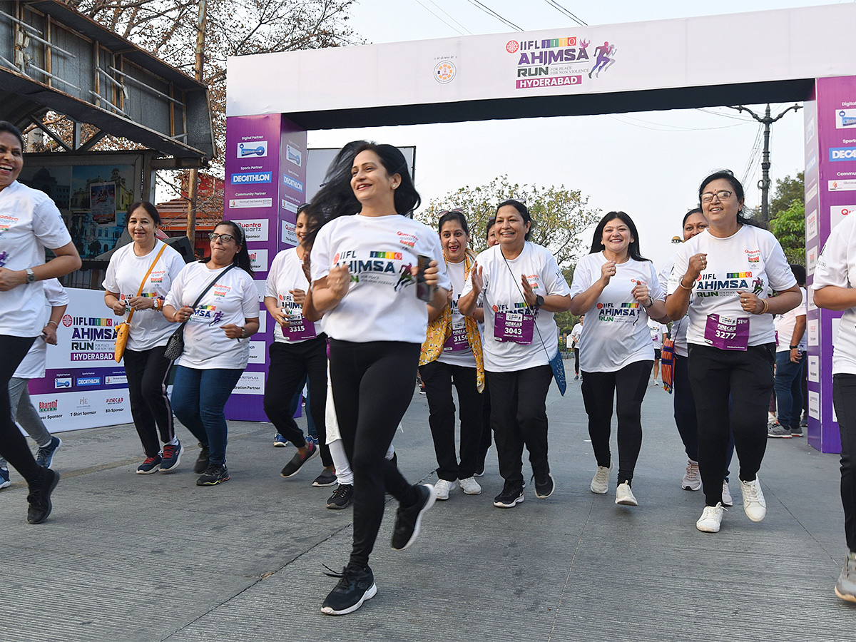 2nd Edition of IIFL JITO Ahimsa Run - Sakshi6