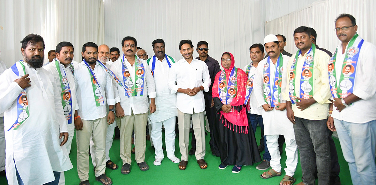 AP Opposition Party Leaders Joined In YSRCP - Sakshi2