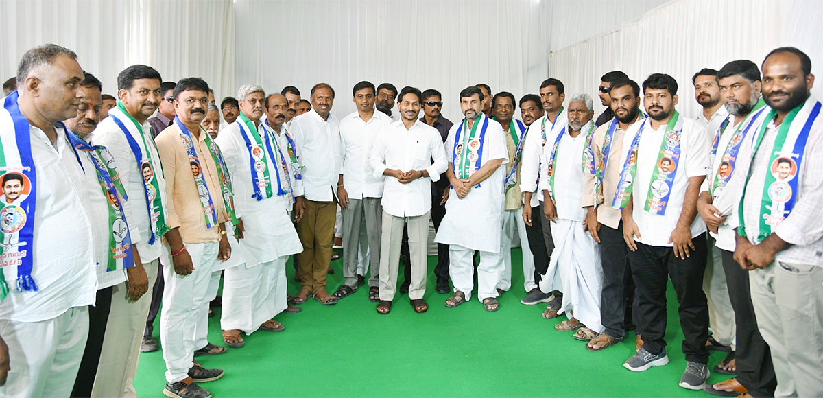 AP Opposition Party Leaders Joined In YSRCP - Sakshi5