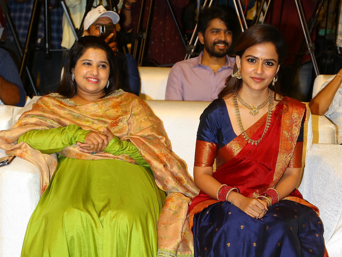 Love Me Movie Audio Function photos - Sakshi12