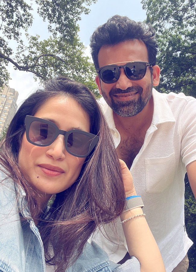 Zaheer Khan Wife Sagarika Ghatge Celebrating Gudi Padwa - Sakshi7