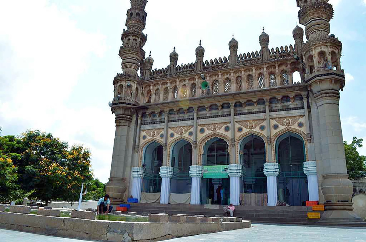 Ramadan Special Famous Mosques In India Photos - Sakshi15