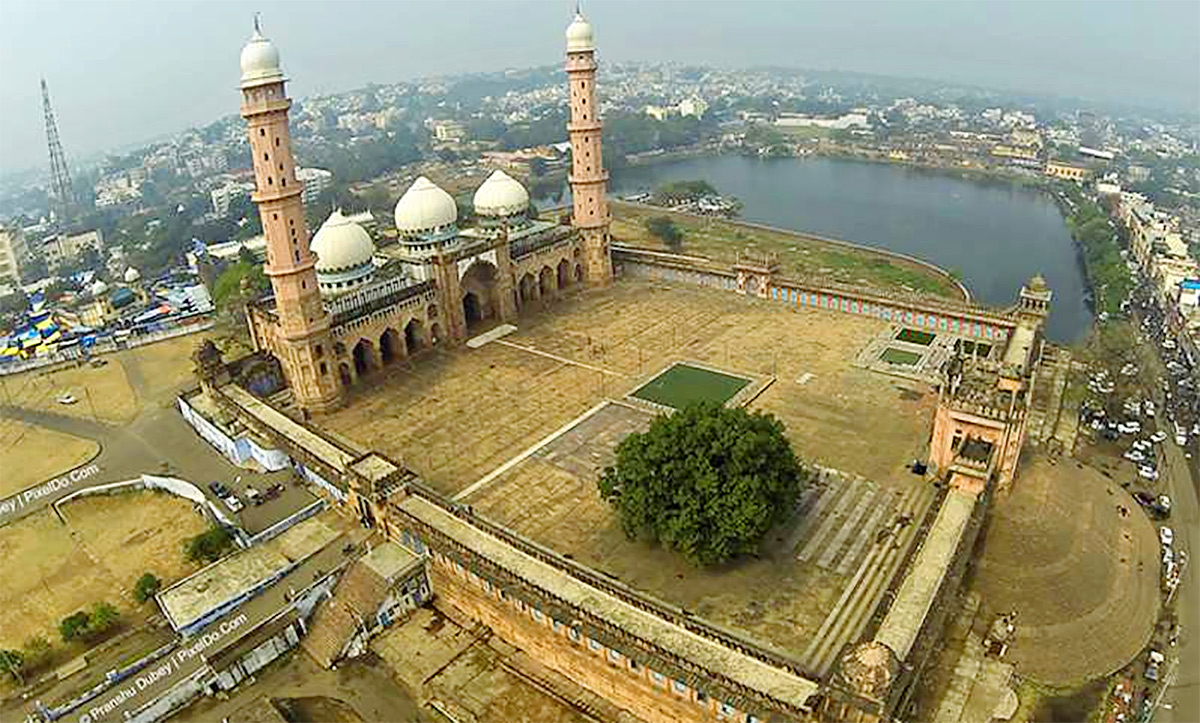 Ramadan Special Famous Mosques In India Photos - Sakshi7