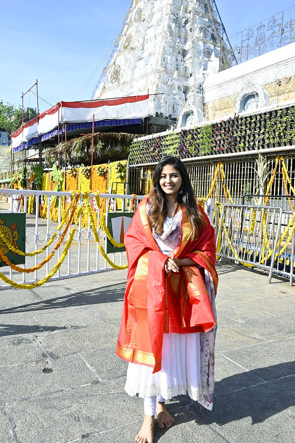 Geetanjali Team Visited to Tirumala Photos - Sakshi5