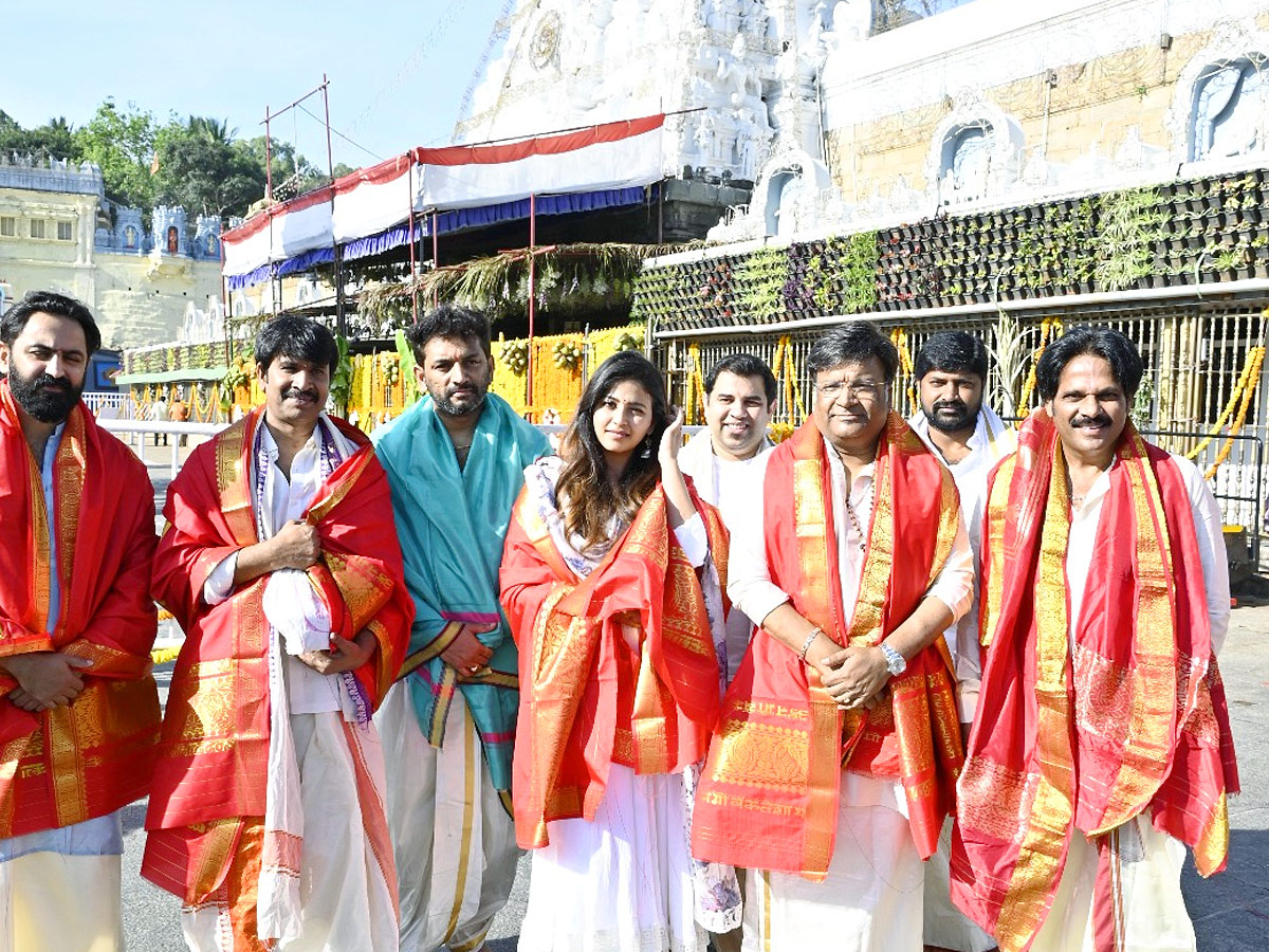 Geetanjali Team Visited to Tirumala Photos - Sakshi8