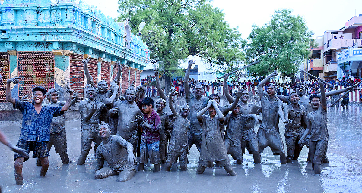 Pidakala Samaram Festival In Kairuppala Photo Gallery  - Sakshi17