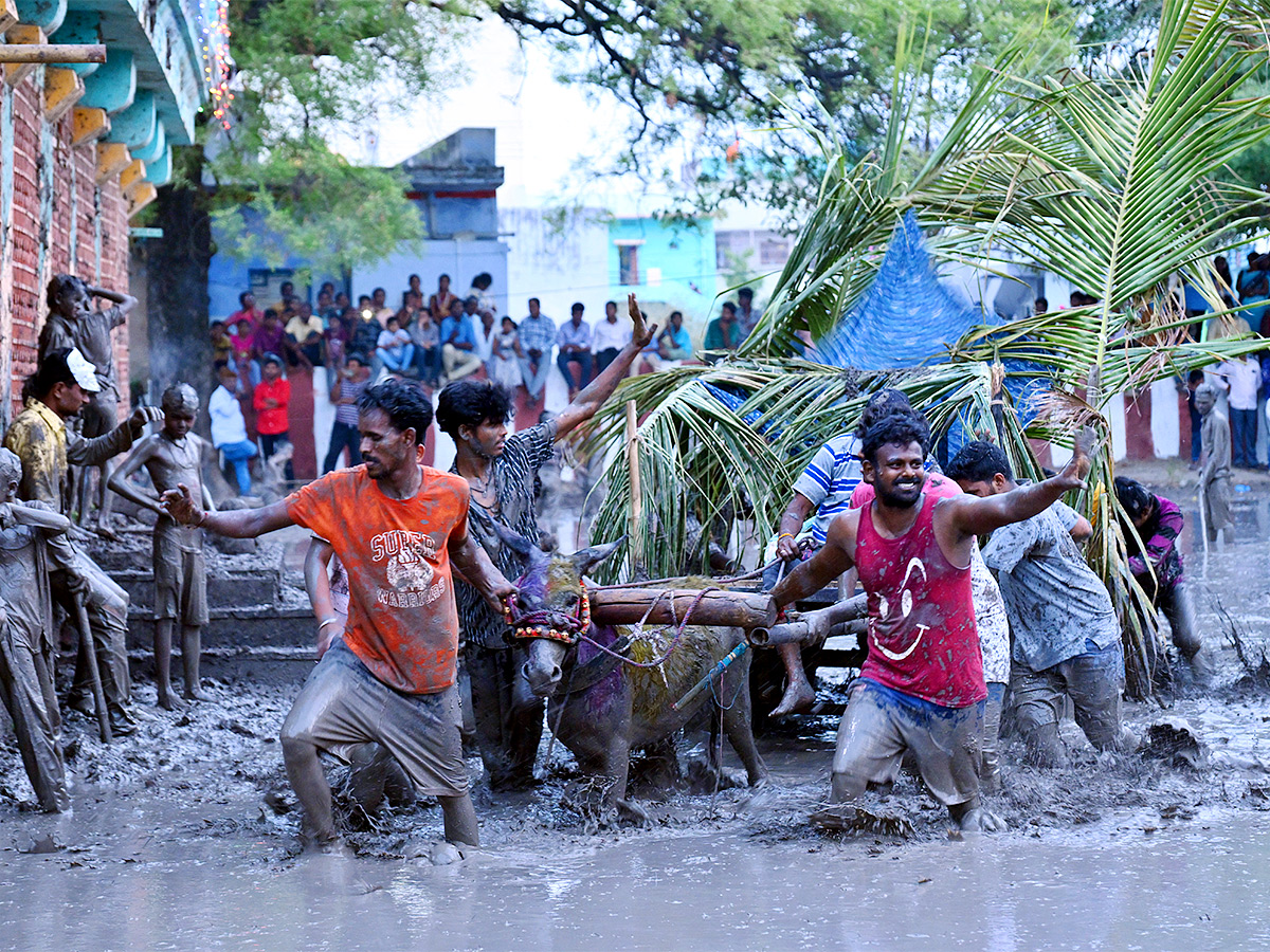 Pidakala Samaram Festival In Kairuppala Photo Gallery  - Sakshi23